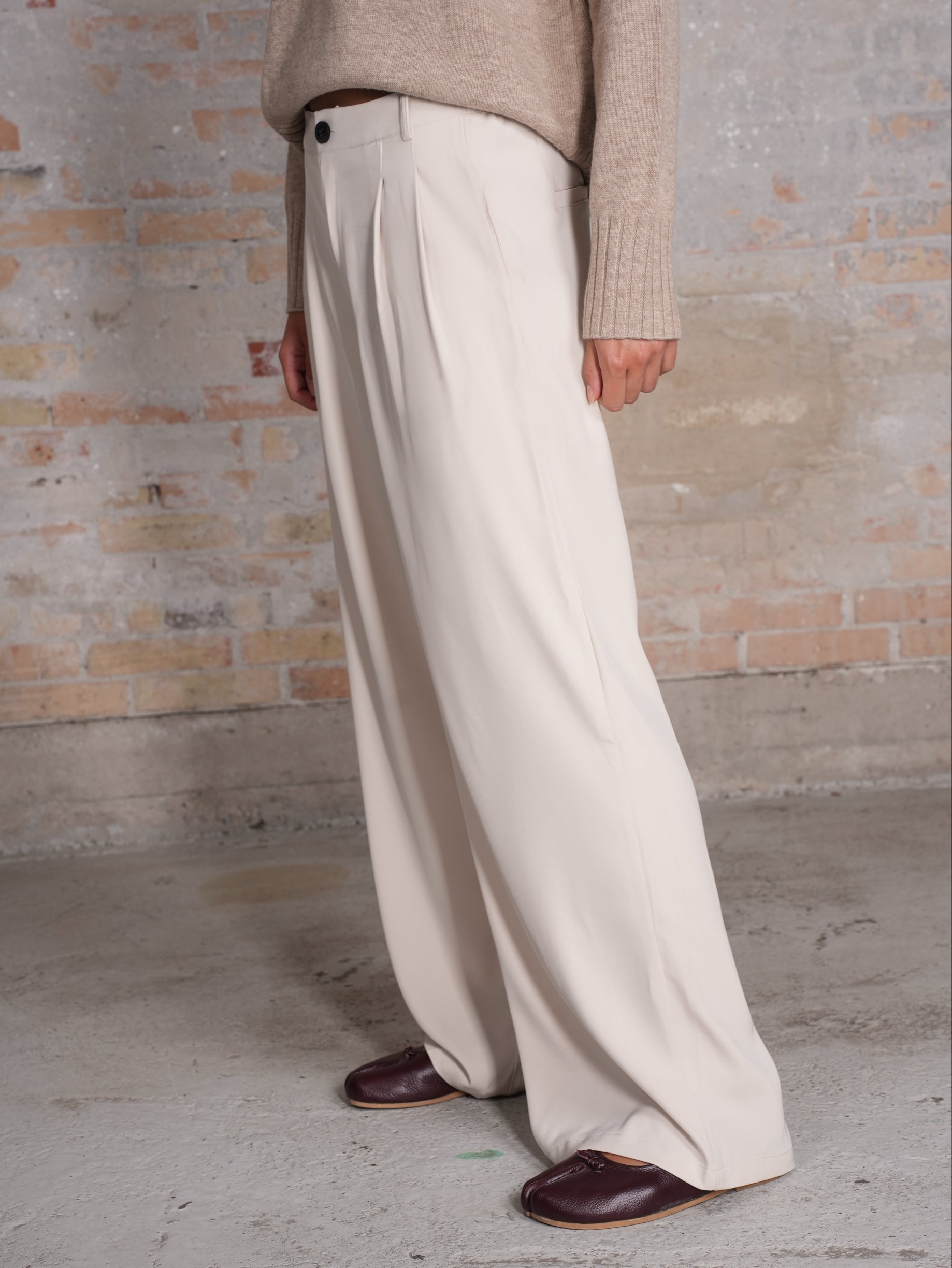 Liva Trousers - Beige
