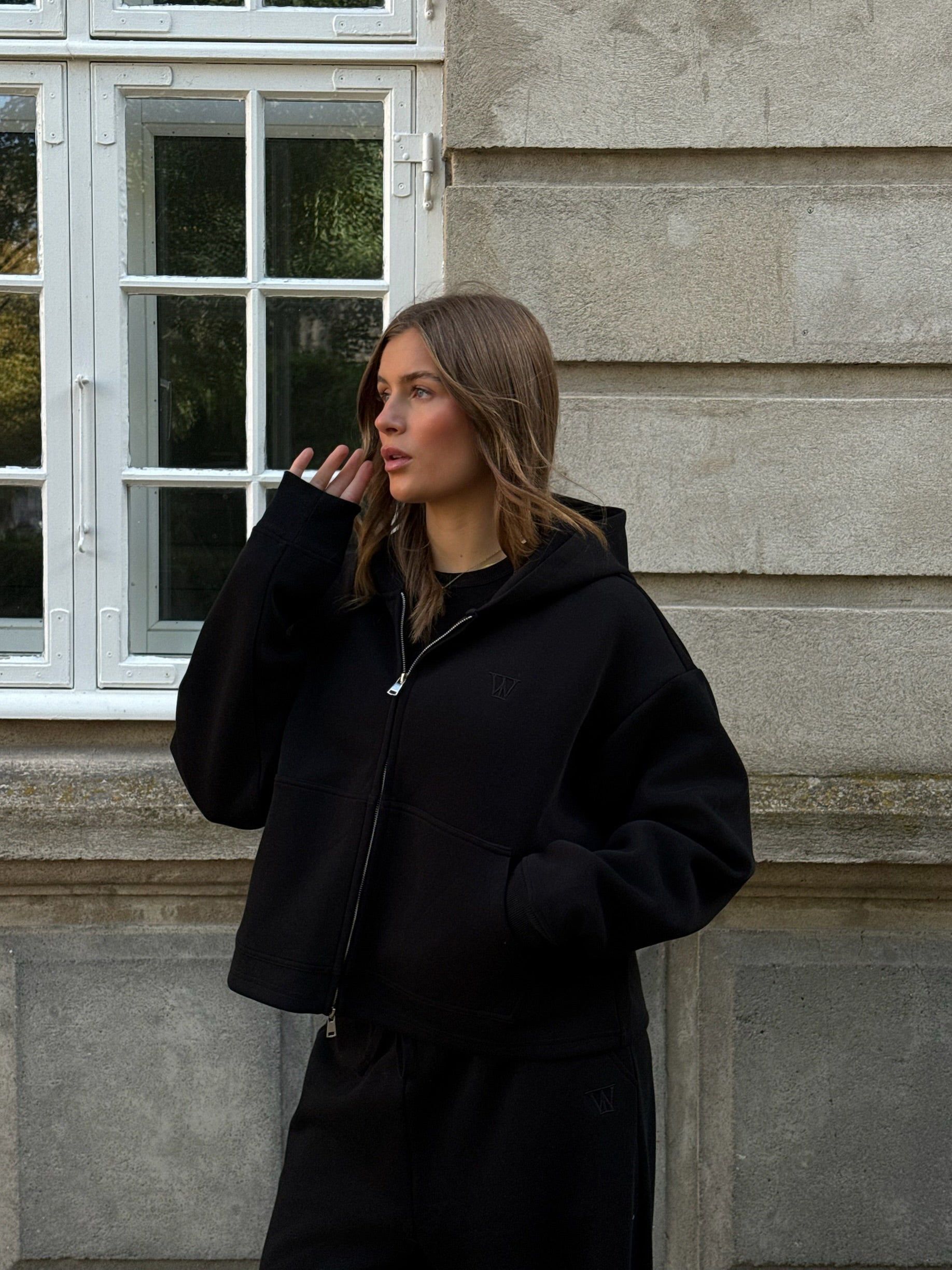 Cloud9 Zip Hoodie - Midnight Black