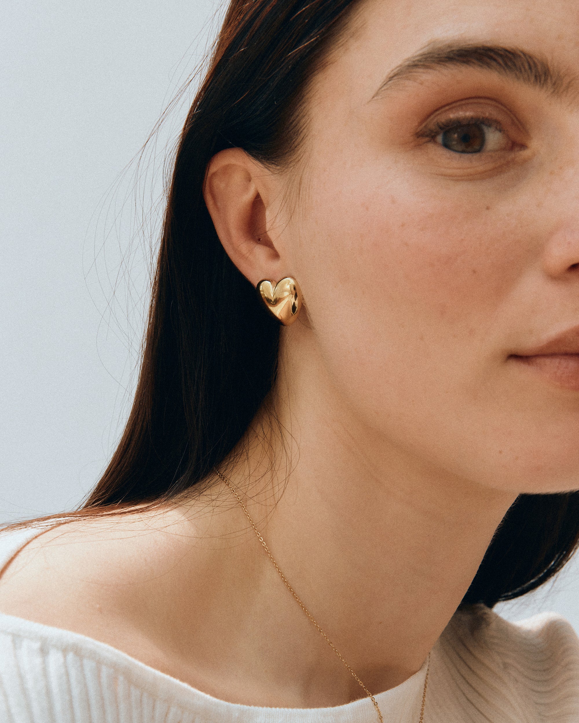 Barley Studs L Gold