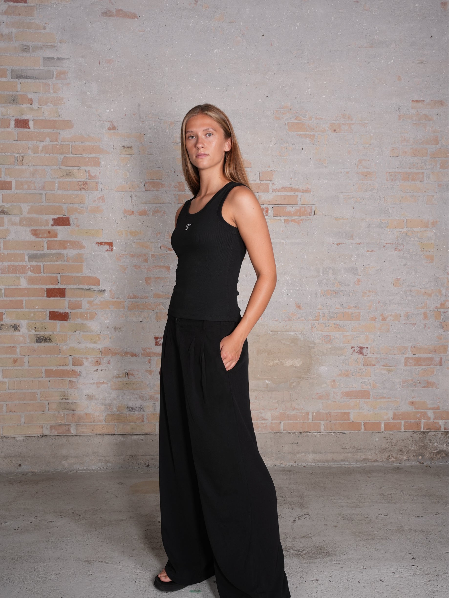 Liva Trousers - Black