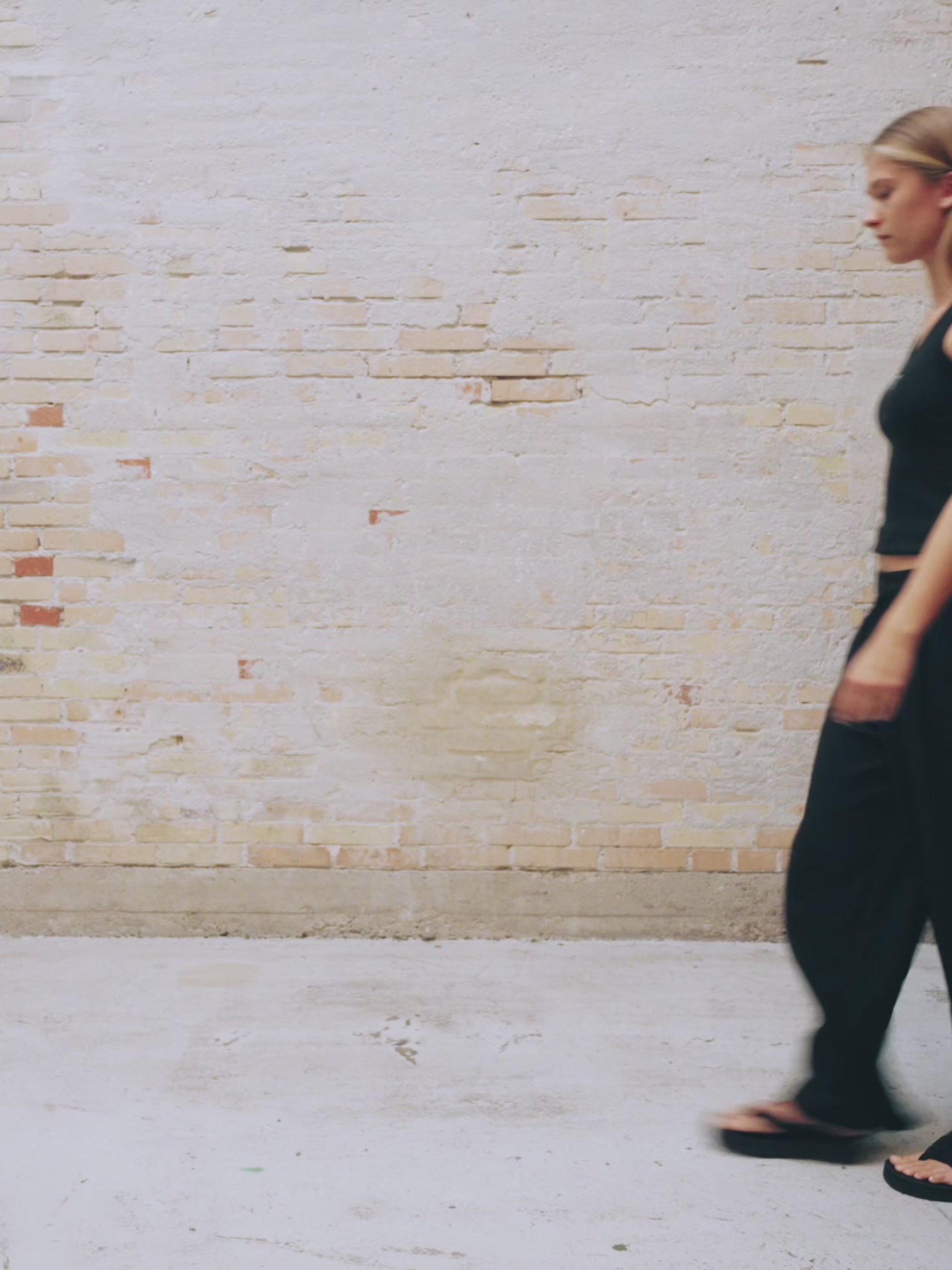 Liva Trousers - Black